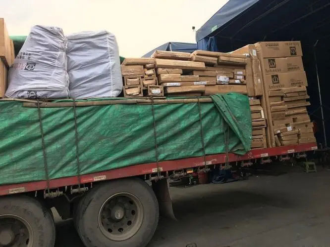 高台家具托运